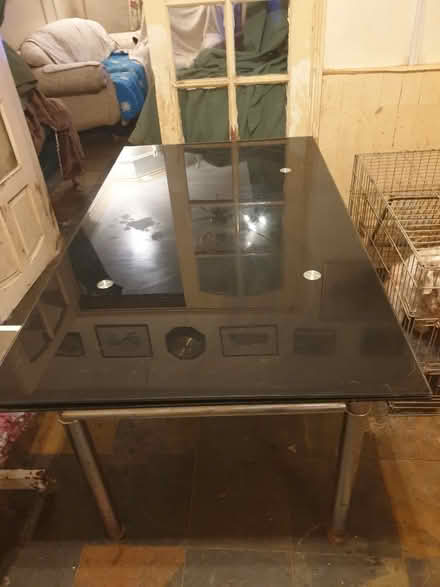 Photo of free Glass Dining Room Table (Trowbridge BA14) #2