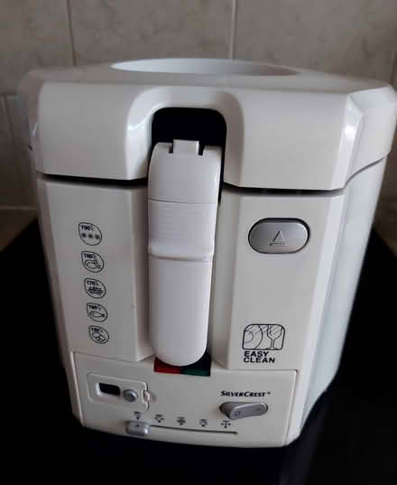 Photo of free LIDL Brand 'Deep Fat Fryer' (Tottenham N17) #3