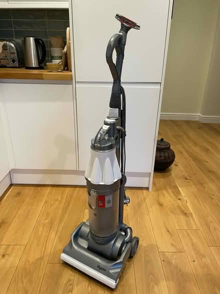 Photo of free Dyson vacuum cleaner (Farnham GU9) #1