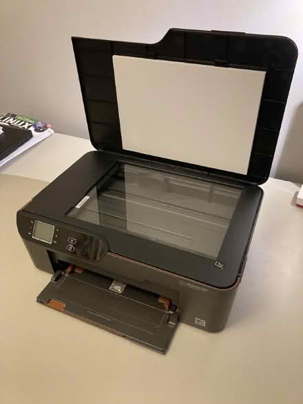 Photo of free HP Inkjet printer, scanner, copier with WiFi and USB (Grassington BD23) #1