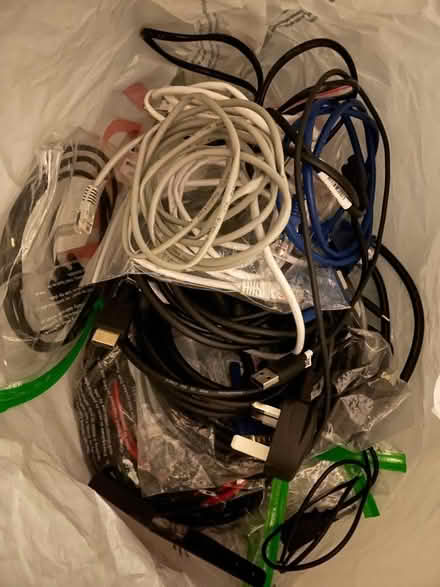 Photo of free Bag of assorted computer cables (Round Green LU2) #1