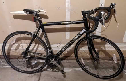 Photo of free Road Bike (Near downtown Sunnyvale) #1