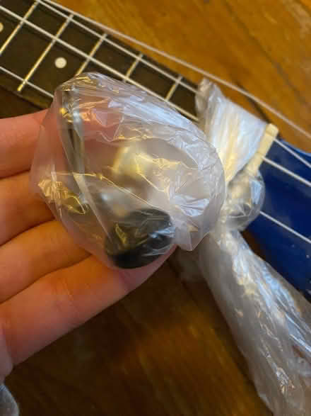 Photo of free Ukulele (needs repairing) (Crookes S10) #4