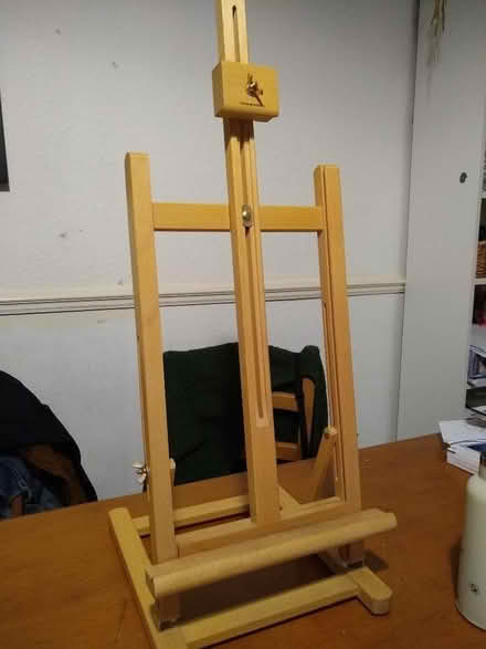 Photo of free Table top easel (Kenilworth CV8) #1