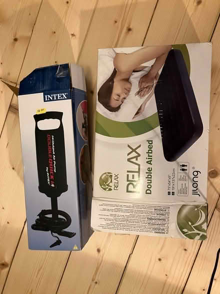 Photo of free Double air bed and pump (Leith EH6) #1