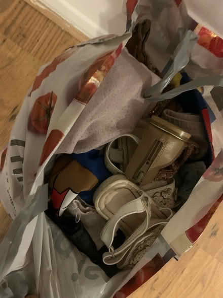 Photo of free Girls clothes (CR0) #1