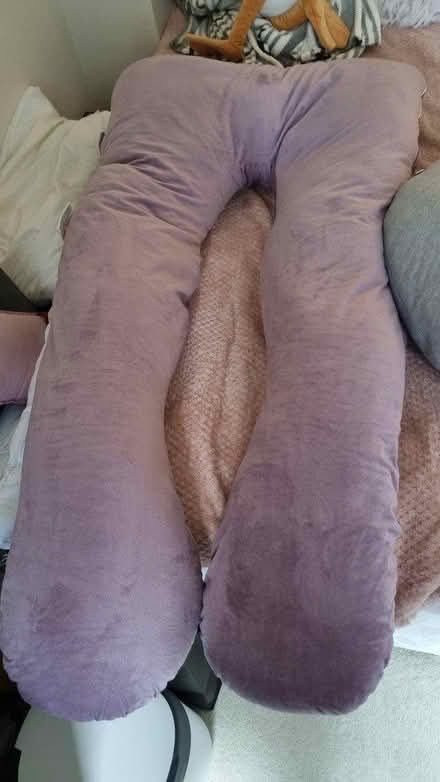 Photo of free Pregnancy pillows (Woking, Centrium) #1