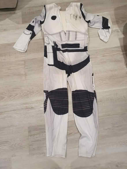 Photo of free Star Wars outfit age 11-12 (Caversham Heights RG4) #1