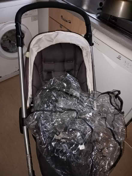 Photo of free Mam's and Papps pram (Hounslow) #4