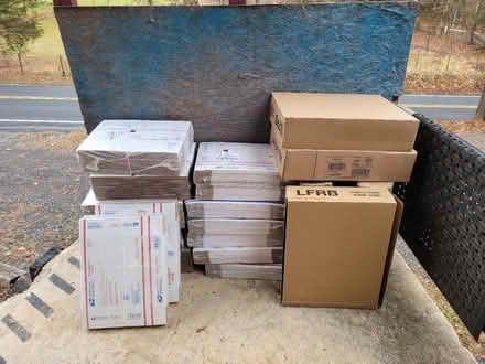 Photo of free priority mail flat rate boxes (East stroudsburg) #1
