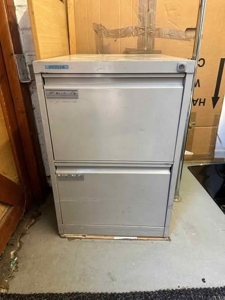 Photo of free 2 dr office cab (Wimbledon SW20) #2