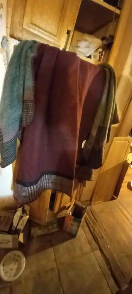 Photo of free Wrap around cape (Bronx.morrisania 10456) #1