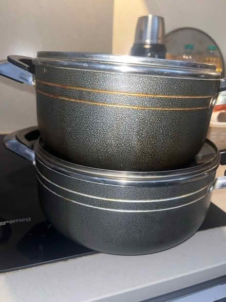Photo of free Cooking pot set (Croydon, CR0) #3