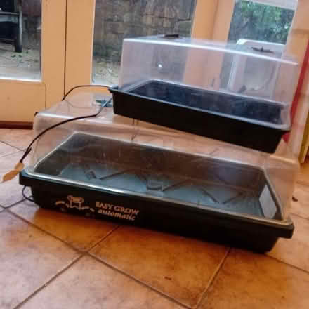 Photo of free Two propagators (Moorfields) #1