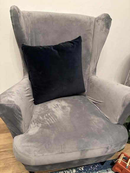 Photo of free Winged chair (Courtlands WD25) #2