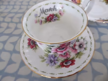 Photo of free Bone china (Creigiau Rhiwledyn LL30) #2