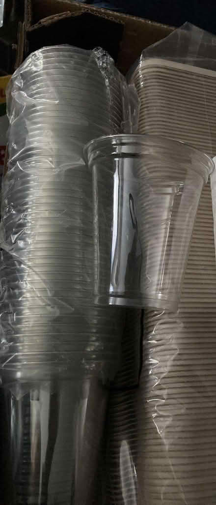 Photo of free Plastic Beakers -Single Use - New (N8 7 Off Middle Lane) #2