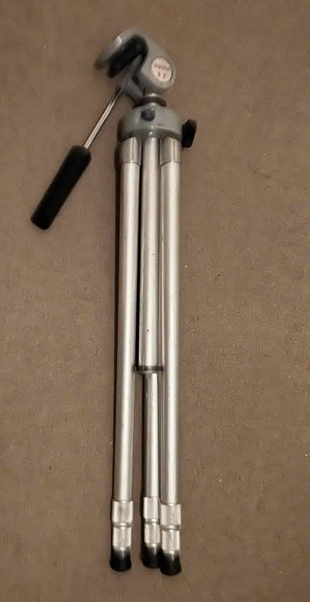 Photo of free Topman E3 tripod (Fords Farm RG31) #1