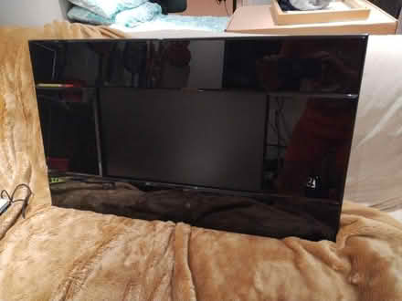 Photo of free Lcd fire wall heater (Purley on Thames RG8) #1