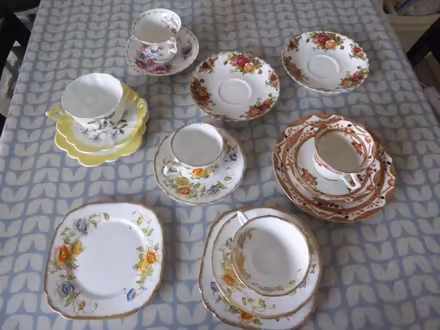 Photo of free Bone china (Creigiau Rhiwledyn LL30) #3