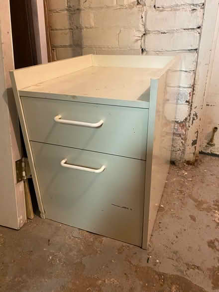 Photo of free Small drawers (Gerrard & Broadview) #1