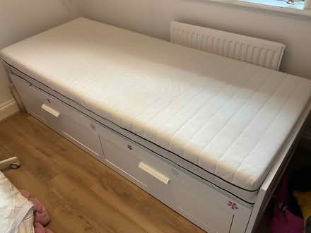 Photo of free Spare double bed (Sandhurst) #3