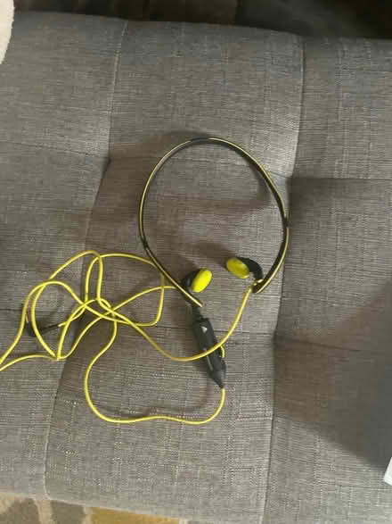 Photo of free Runners headphones (Carle place/westbury) #1