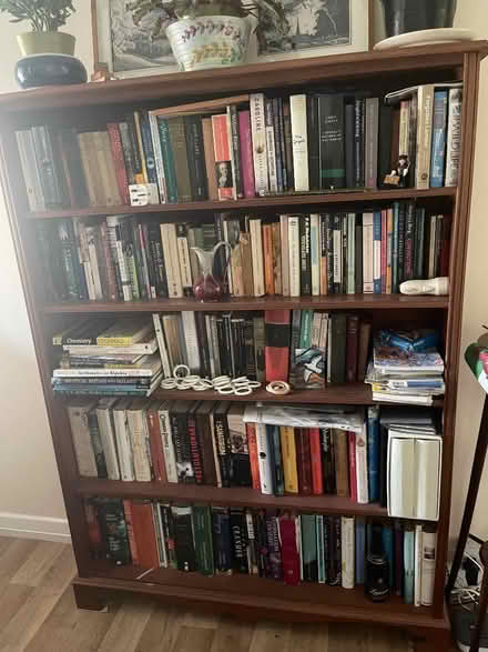 Photo of free 5 shelf vintage wood bookcase (Rodwell DT4) #3