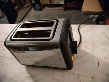 Photo of free toaster (Putney SW15) #1