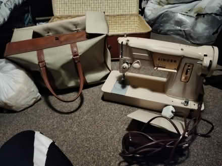 Photo of free Vintage Sewing machine (Hillsborough S6) #1