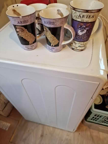 Photo of free Cups, shot glasses & banana hanger (Ryelands LA1) #4