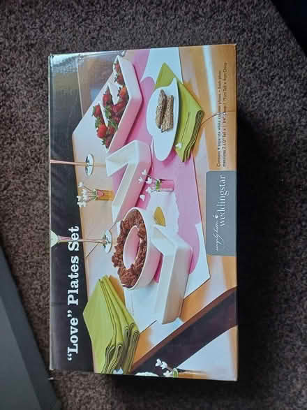 Photo of free Love plates set (New Town CO1) #3