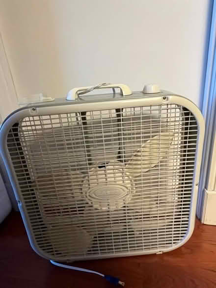 Photo of free Fan: well- loved but works (NW DC- Glover park) #1