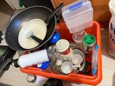 Photo of free Assorted kitchen items (Twickenham TW1) #1