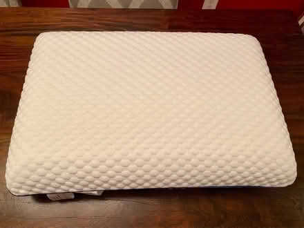 Photo of free Weekender memory foam pillow (Cabin John near Bethesda) #2