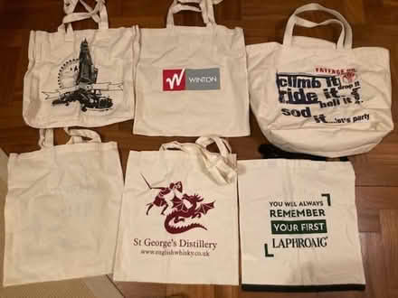 Photo of free Cloth shopping bags x 6 (The Cedars Estate WD3) #1