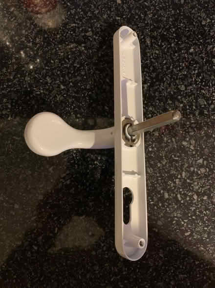 Photo of free Door handle (GU51) #2