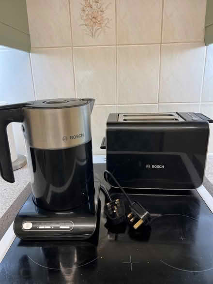 Photo of free Bosch kettle and toaster (South Malling BN7) #1