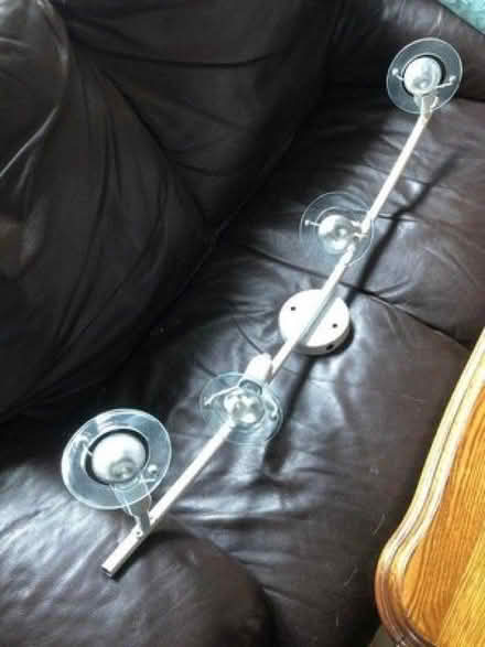 Photo of free 4 lamp bar RG2 (Church RG2) #2