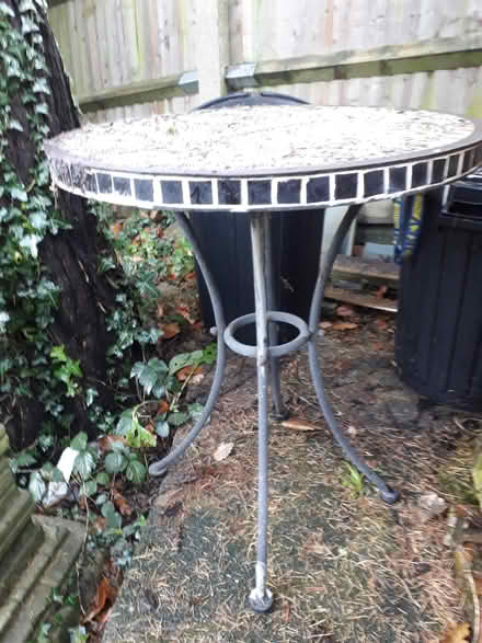 Photo of free Upcycling garden bistro table (Purley CR8) #2