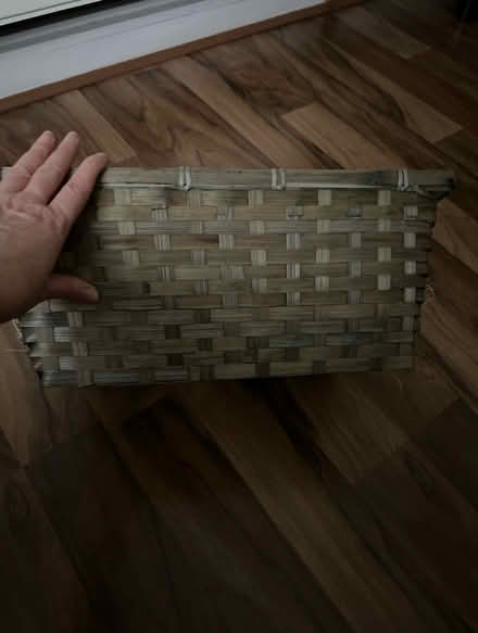 Photo of free Wicker hamper basket (L4 - Walton - Liverpool) #3