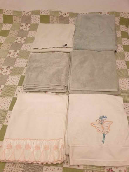 Photo of free Towels (Mackworth Estate DE22) #1