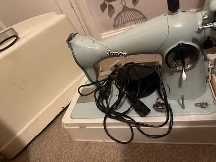 Photo of free Old sewing machine (BD18 Wrose) #3