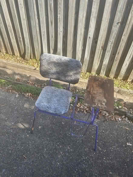 Photo of free Vintage metal gossip chair (Petworth) #1