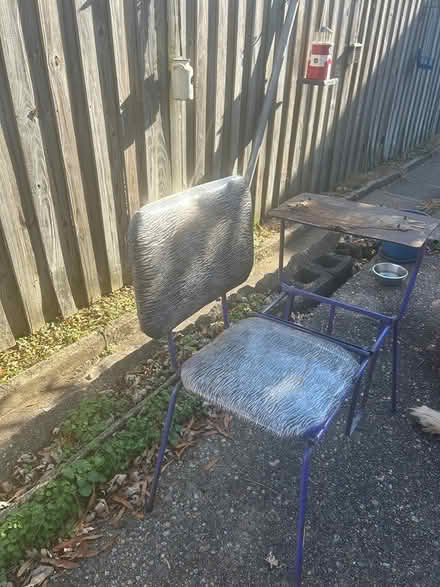 Photo of free Vintage metal gossip chair (Petworth) #2