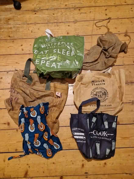 Photo of free Selection of reusable bags (Lewes BN7) #1