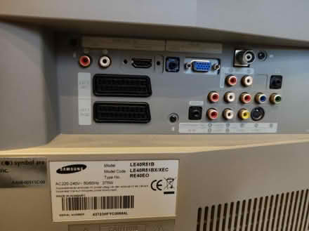 Photo of free Old 40" TV (Old Dean GU15) #2