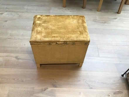 Photo of free Ottoman (Longlevens) #1