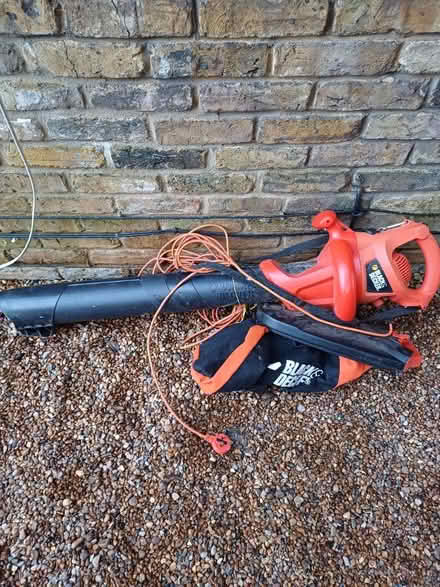 Photo of free Leaves blower (Hanwell W7) #1