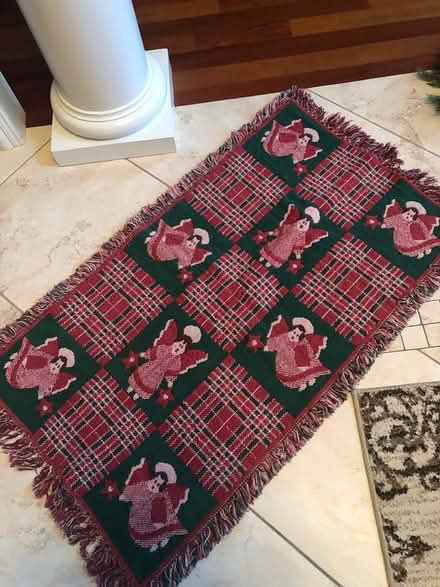 Photo of free Xmas Garland and Decorations (Medinah) #2